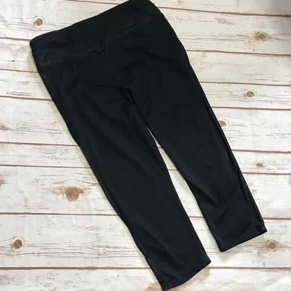 Fabletics Black Work Out Leggings Size Small active wear - Picture 8 of 8
